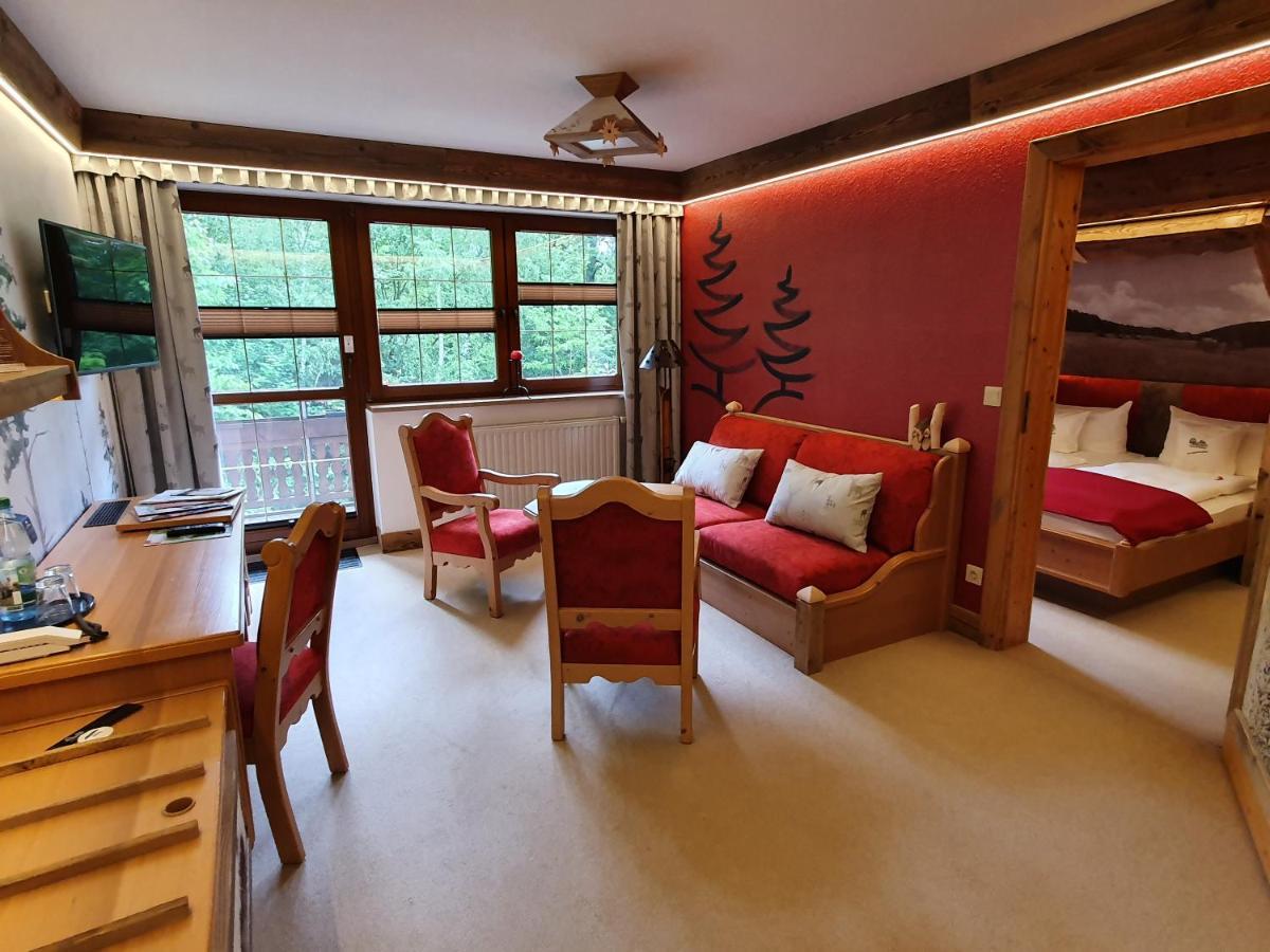 Hotel Und Restaurant Koehlerhuette - Fuerstenbrunn Beierfeld Εξωτερικό φωτογραφία